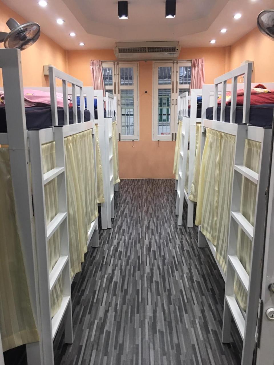 Ama Hostel *