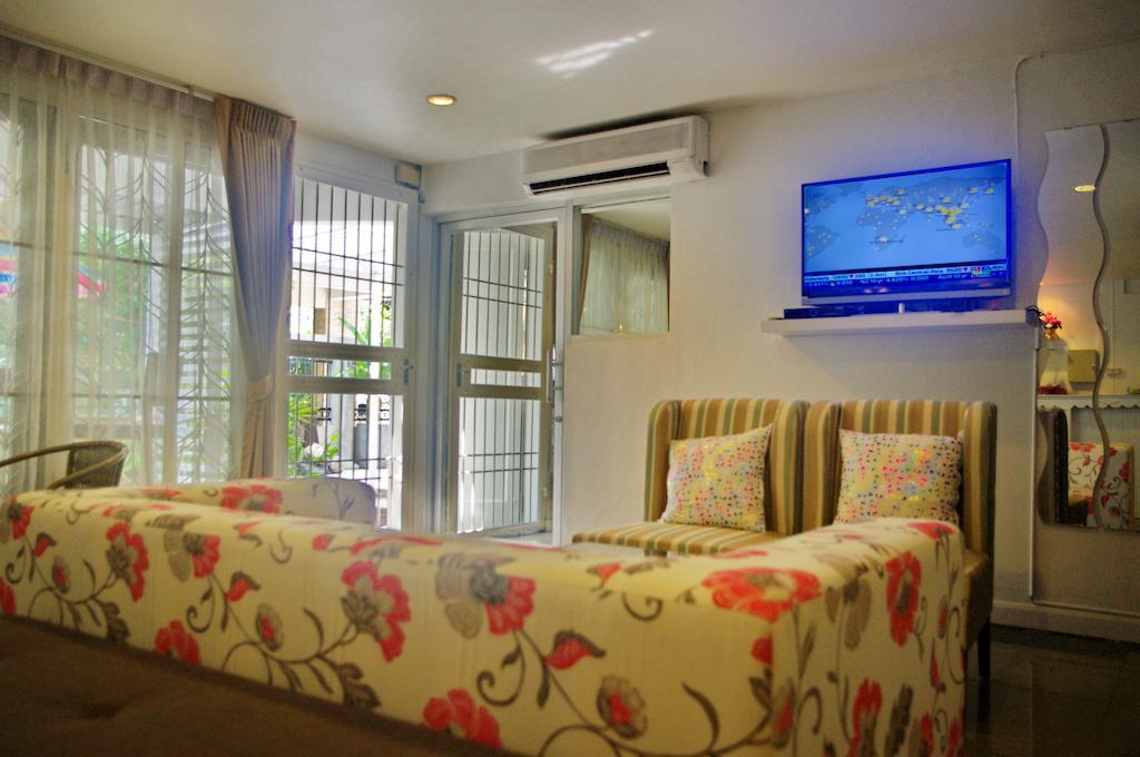 Bed & Breakfast Kansiree Boutique House