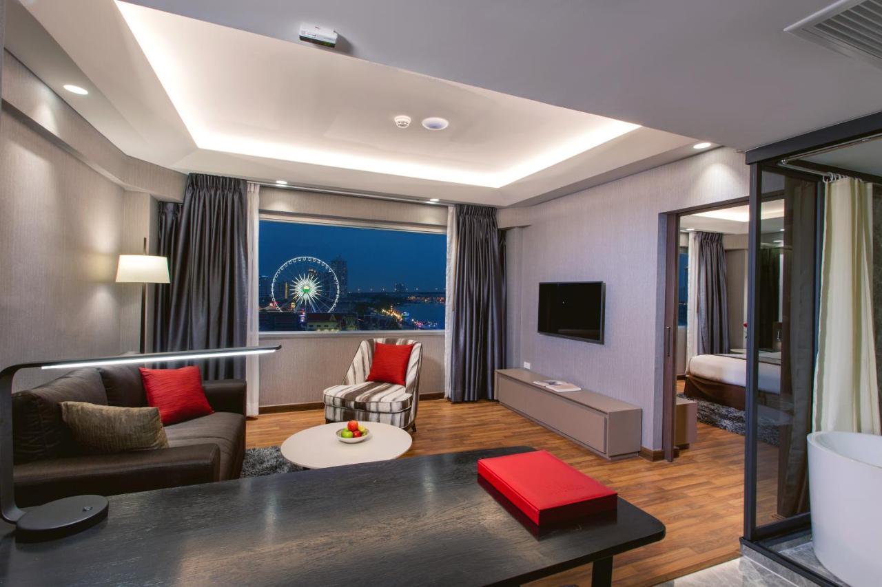 Hotel Ramada Plaza By Wyndham Menam Riverside Banguecoque