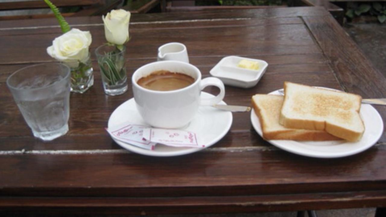 Ruean Mai Hom Bangkok