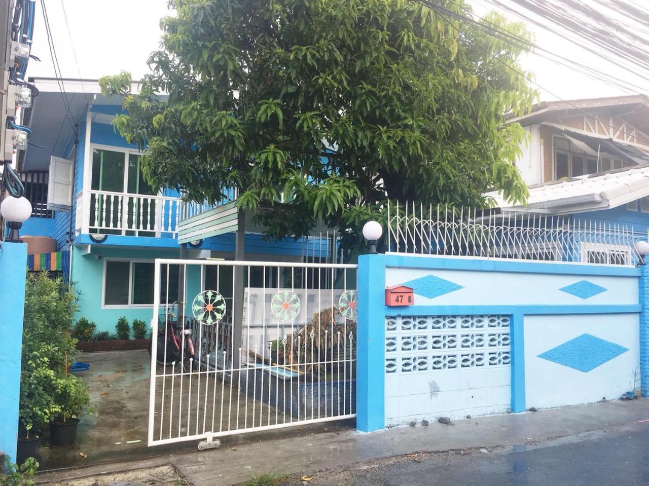 Hostel Ruean Mai Hom