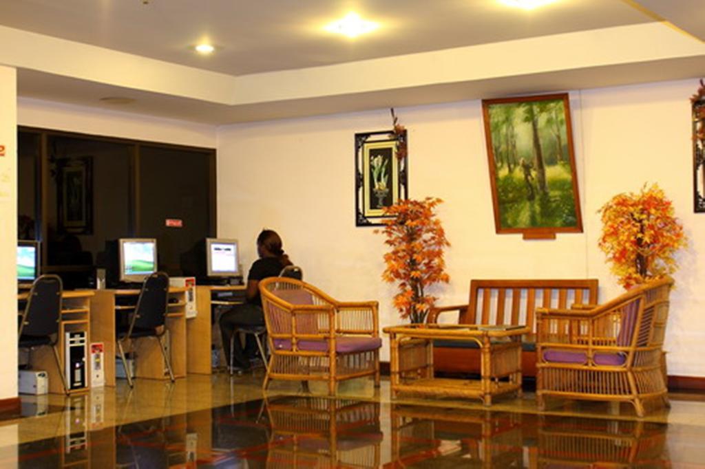 Js Tower 3* Bangkok