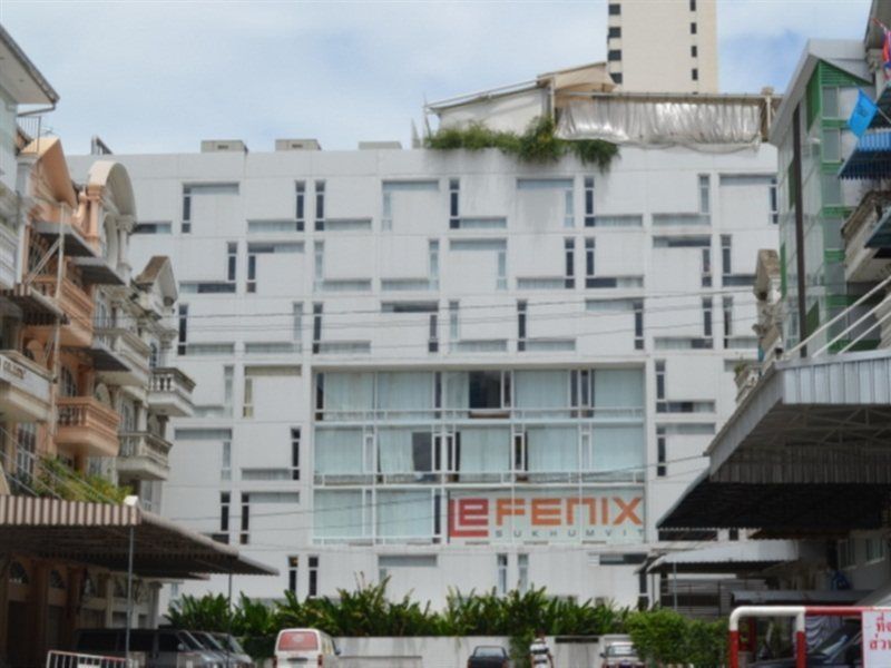 Le Fenix Sukhumvit 11 Hotel