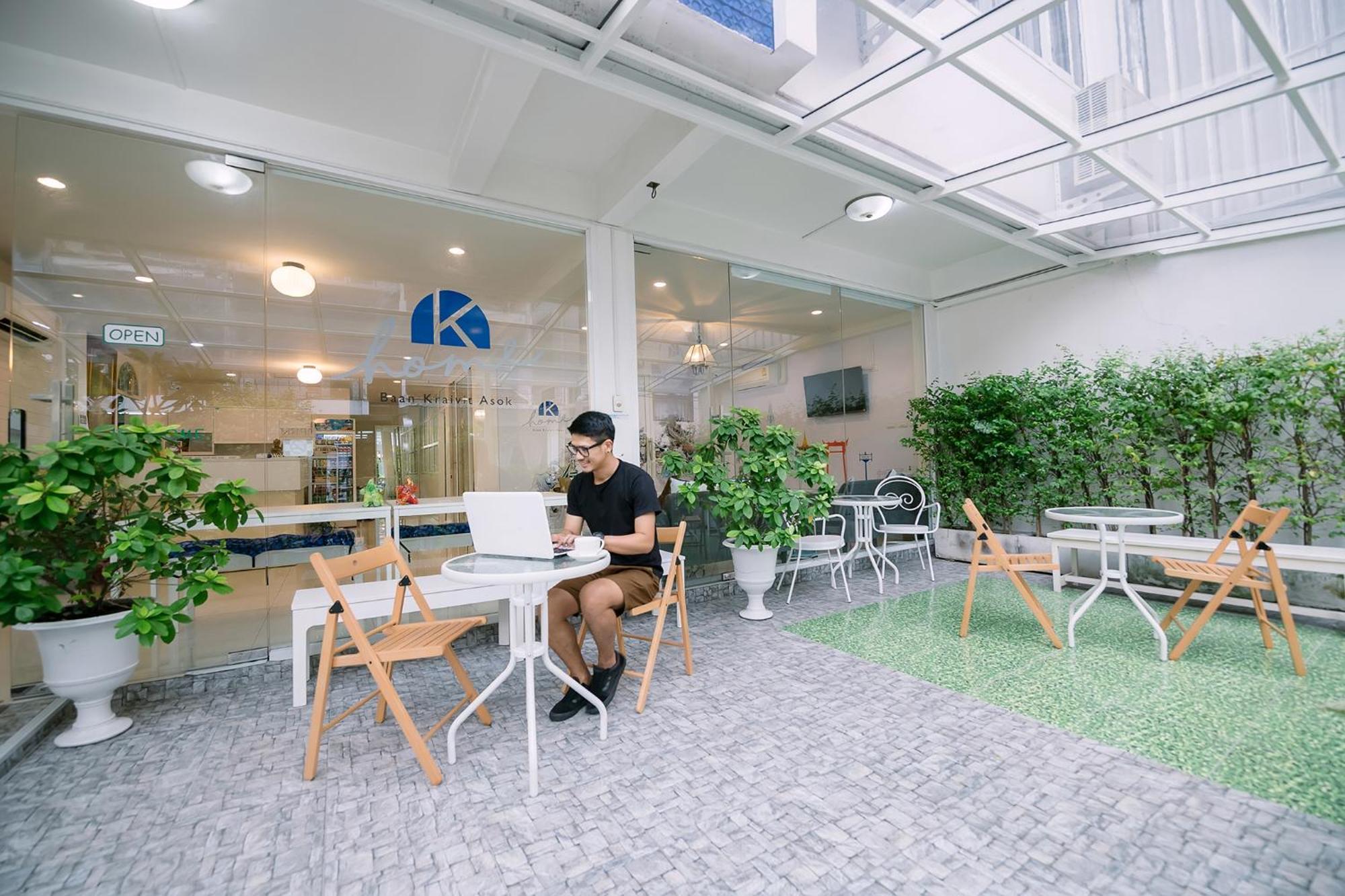 K Asok Hotell