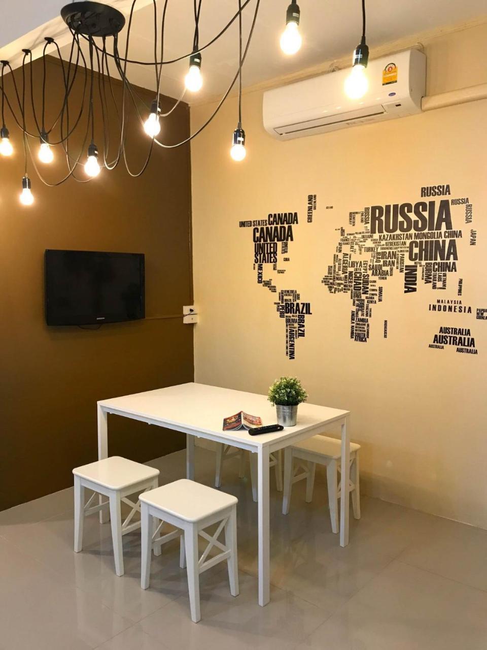 Motel Baan Phaholyothin 52 Bangkok