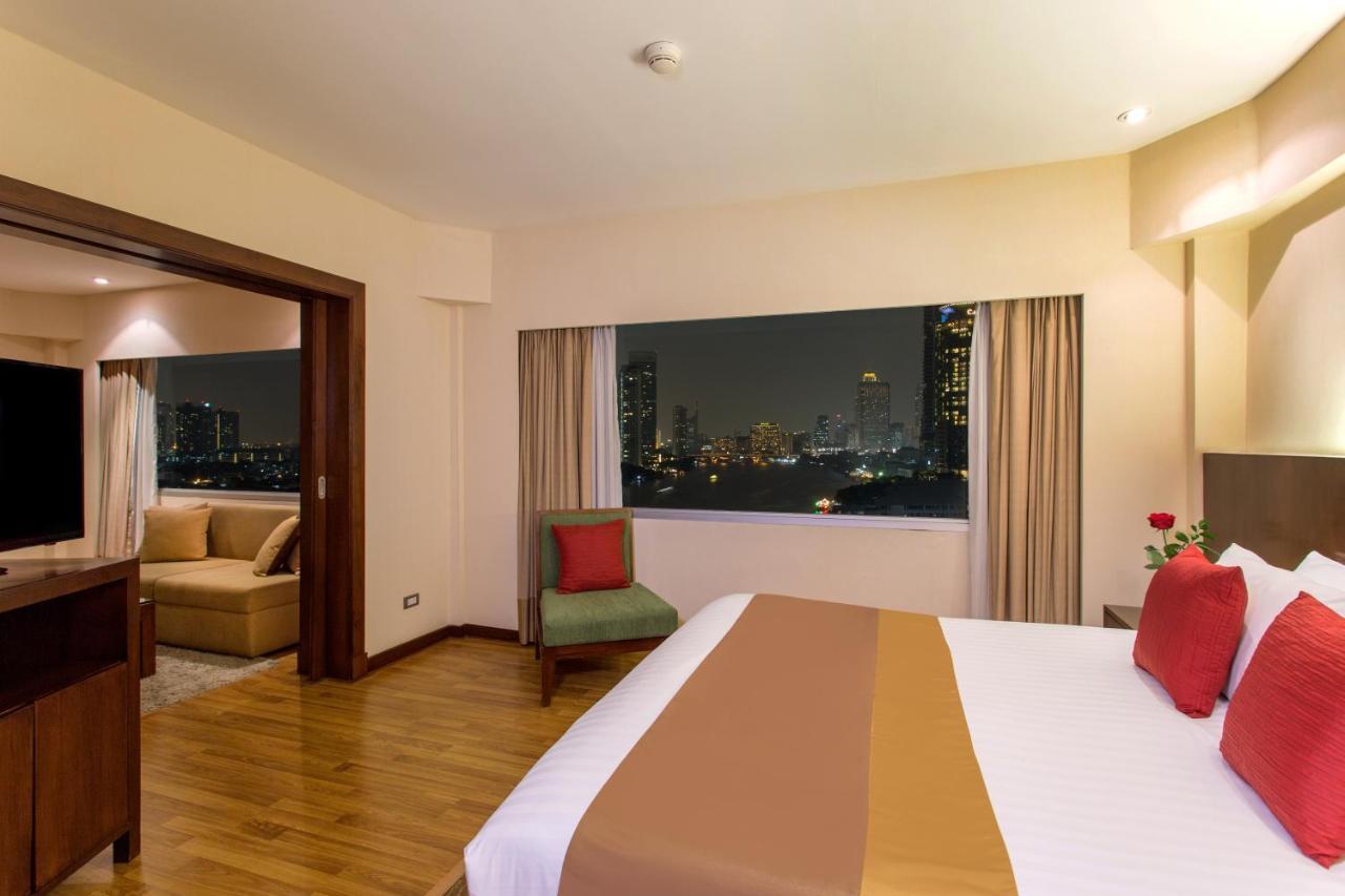 Hotel Ramada Plaza By Wyndham Menam Riverside 5*