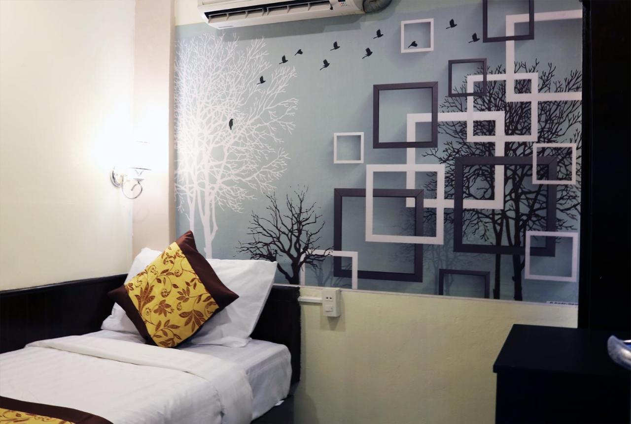 House Hotel 3*