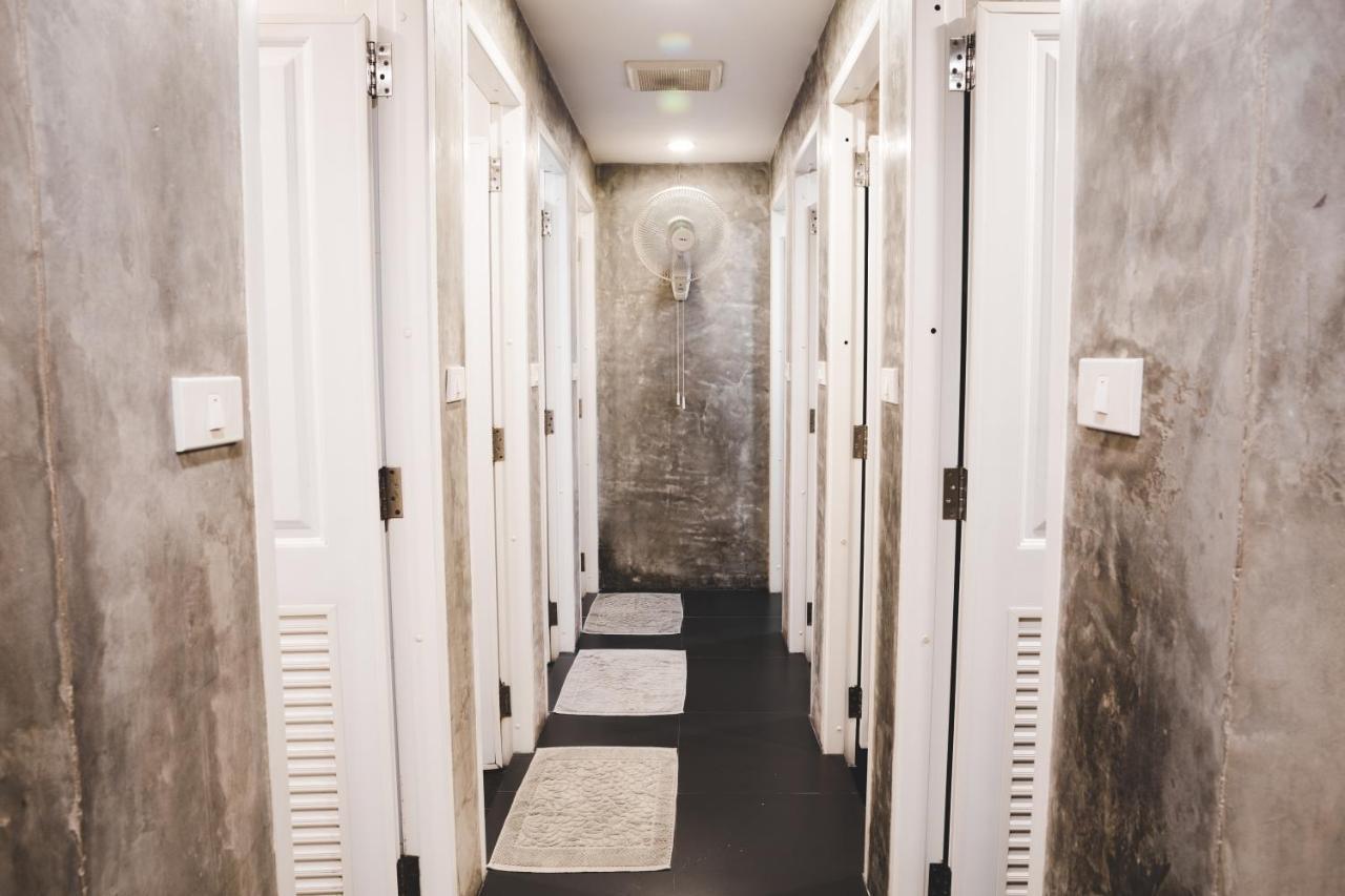 D Hostel Bangkok