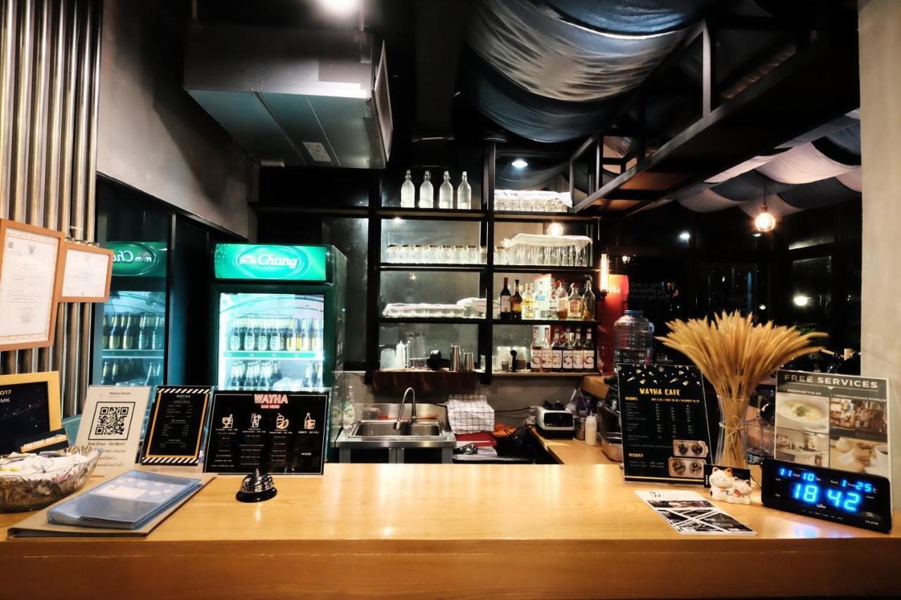 Wayha Don Mueang Airport Auberge de jeunesse *