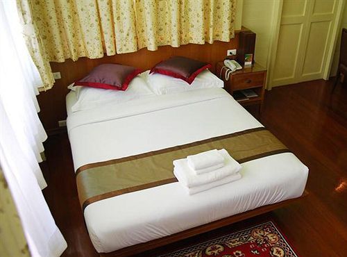 Hostal Baan Dinso
