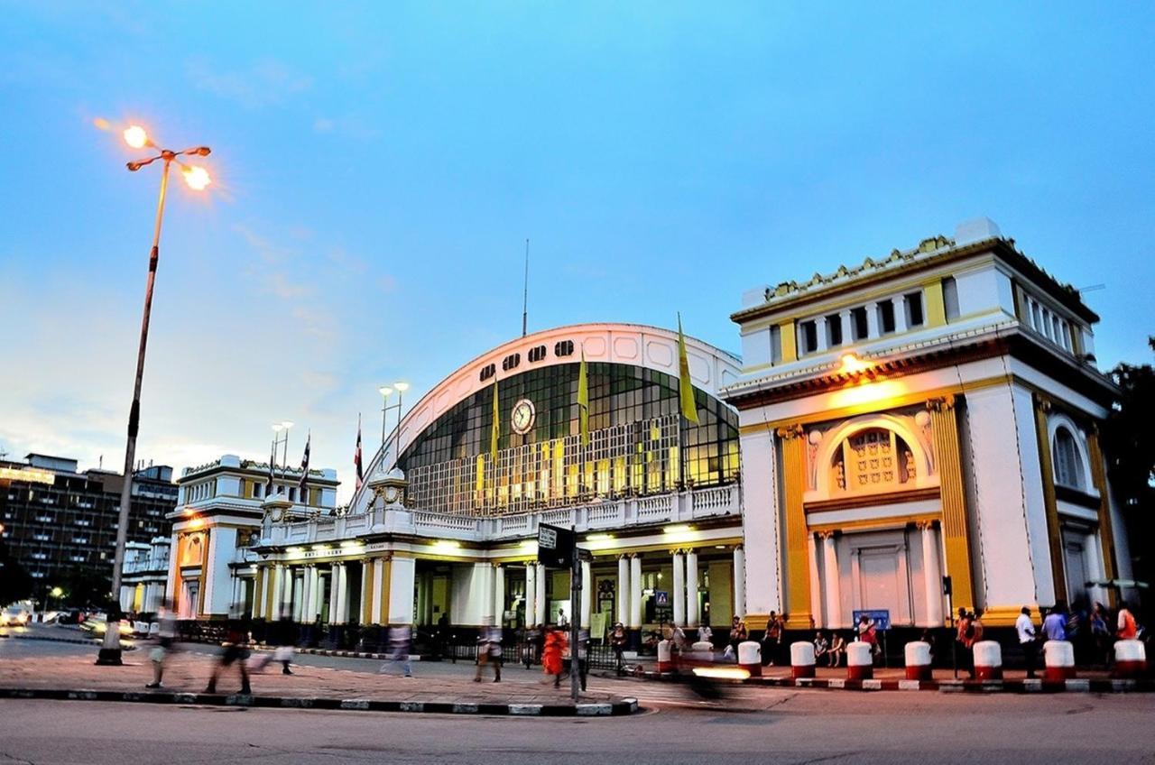 Loftel Station Hostal *