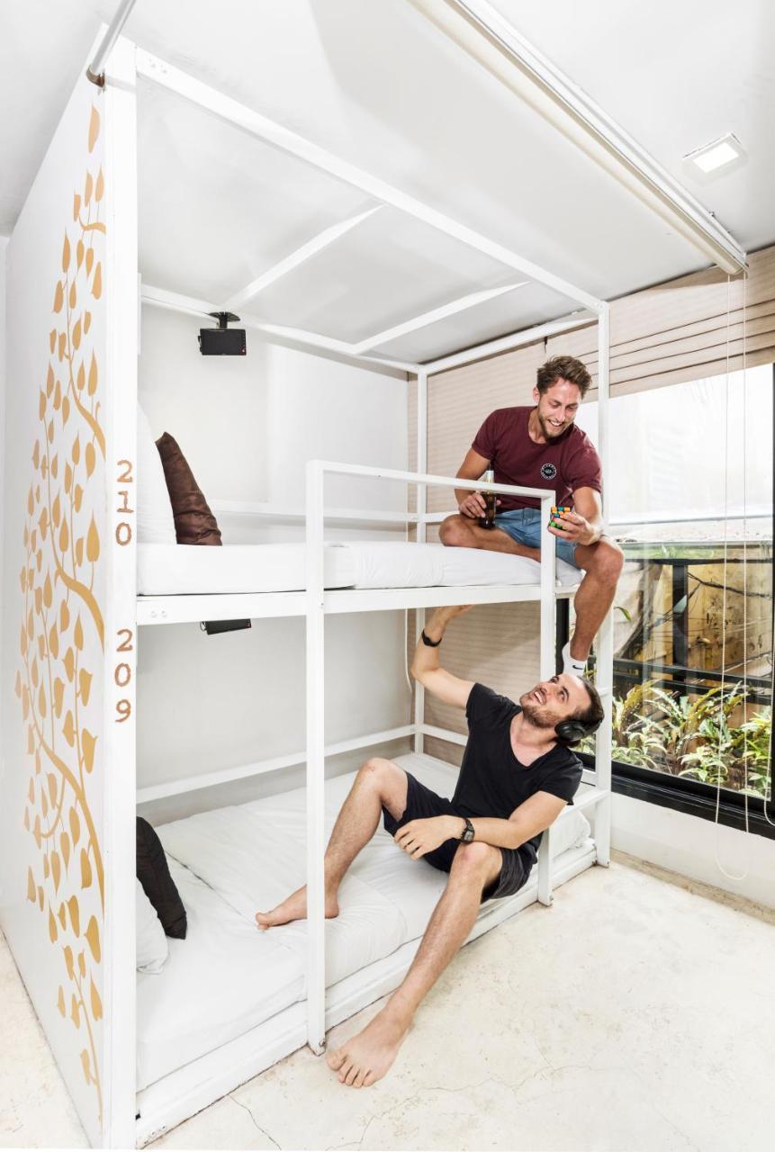 Nappark @khao San Hostel Bangkok