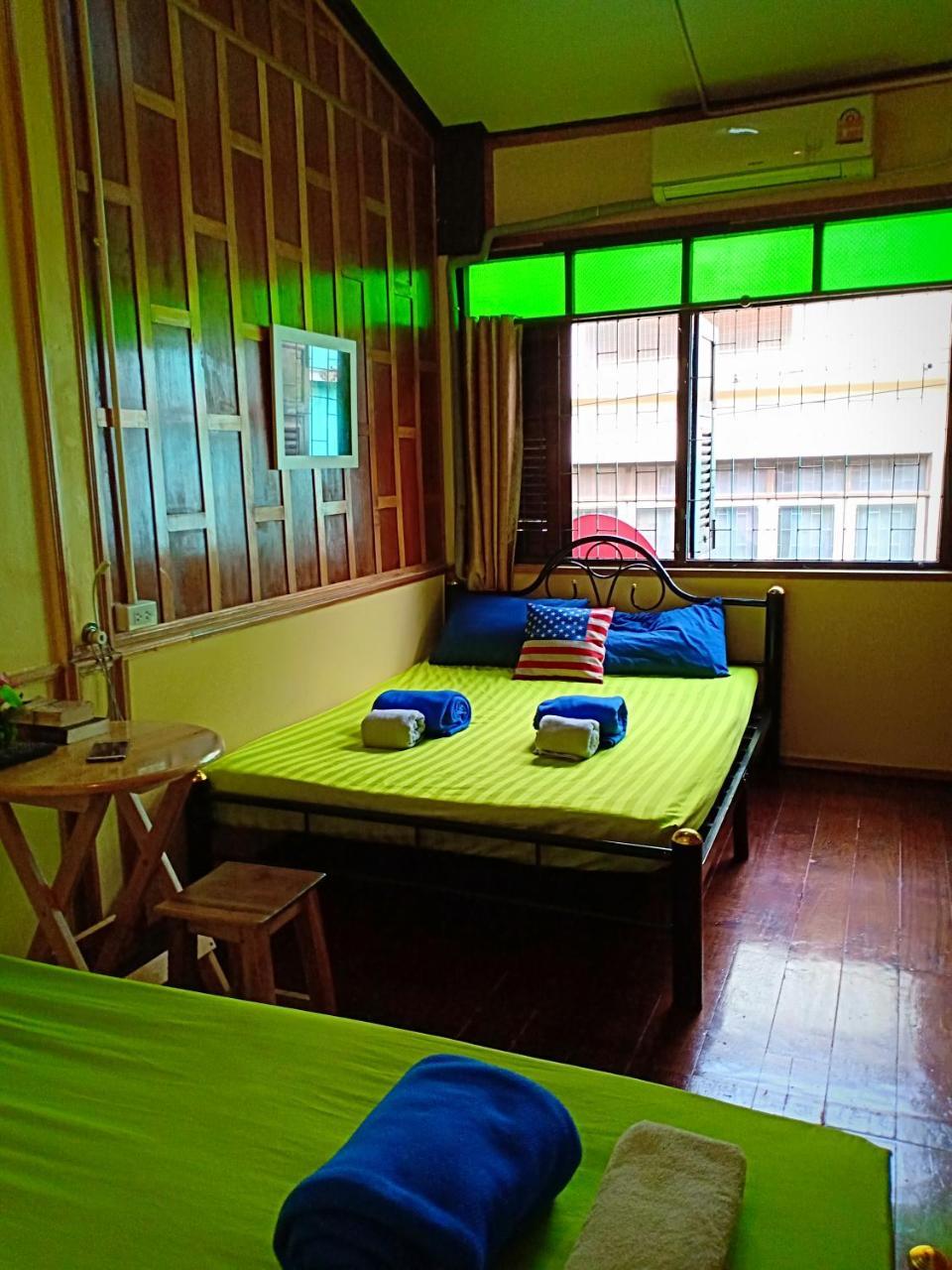 Santo House Khách sạn Bangkok