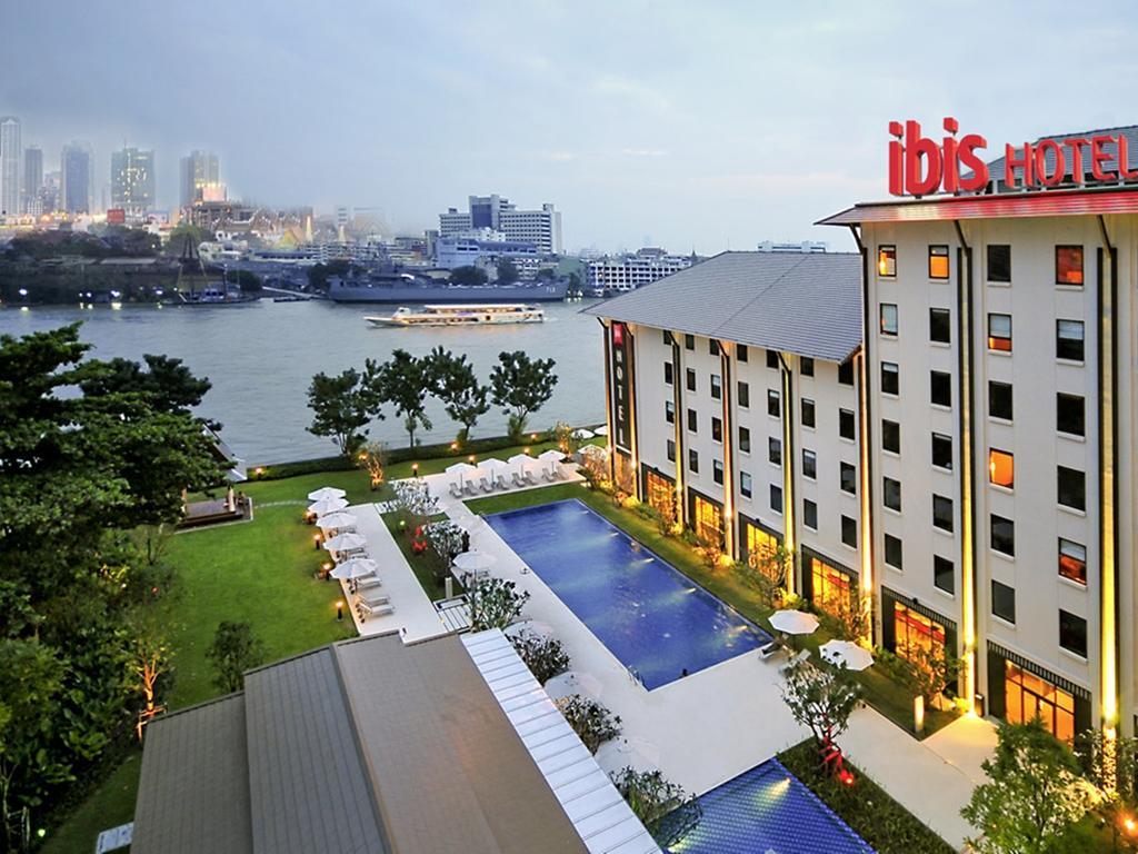 Hotel Ibis Riverside 3*