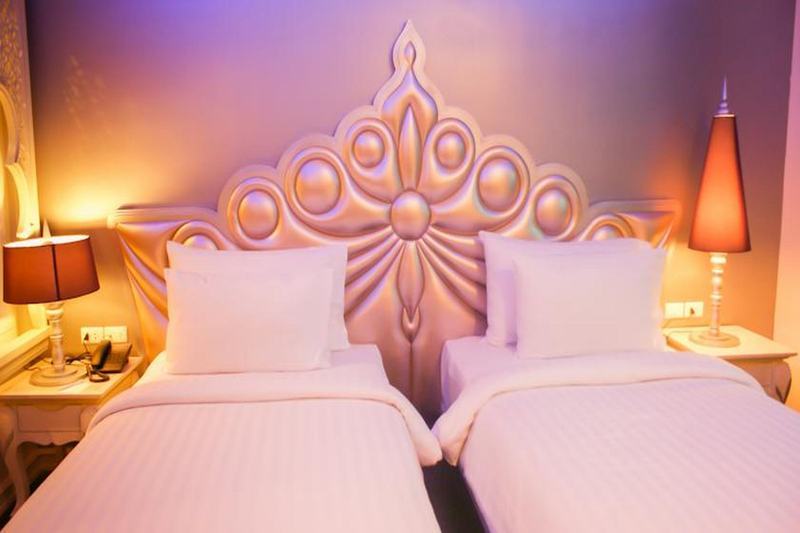 Hotel Chillax 4*