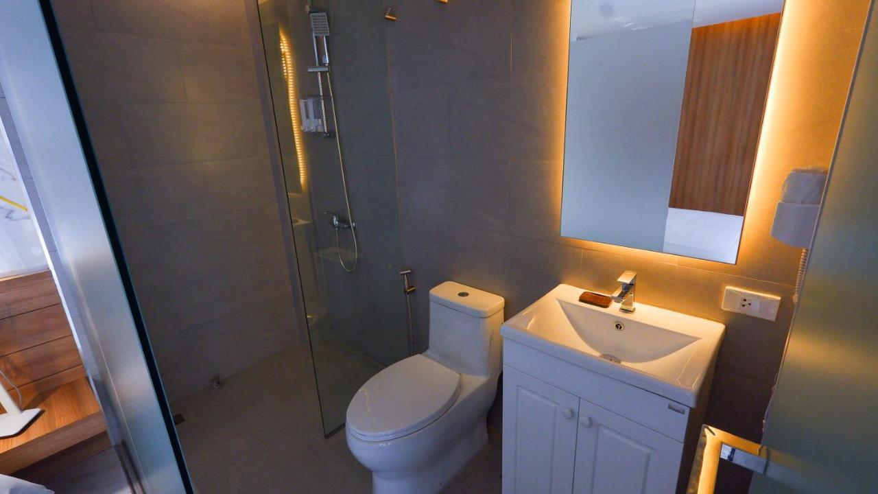 Pinnacle Dream Hotel
