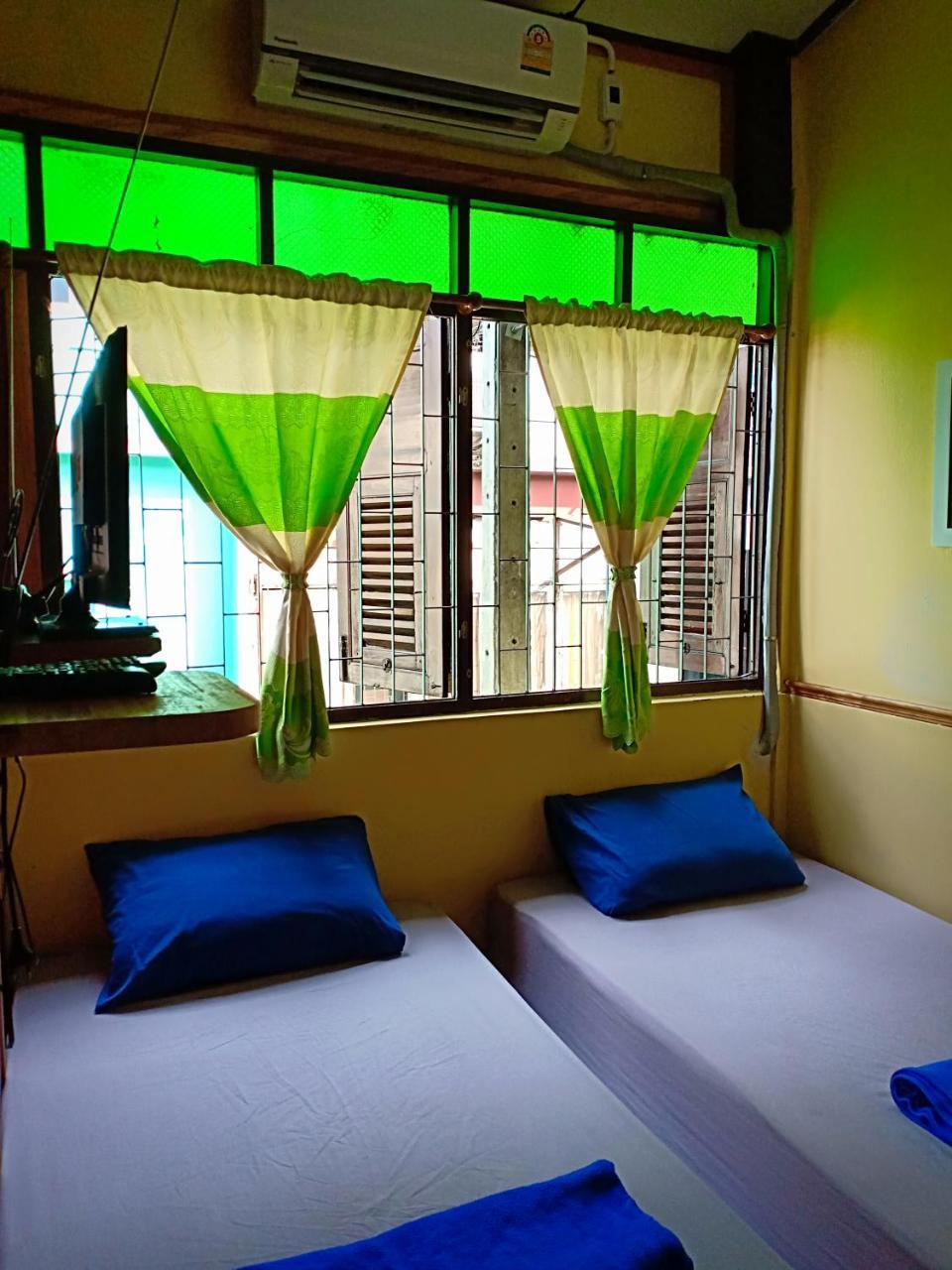 Santo House Hotel 2*