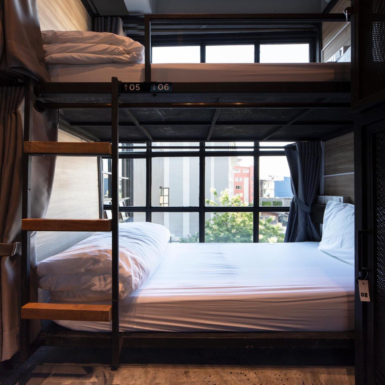 Bed Station Khaosan Ostello