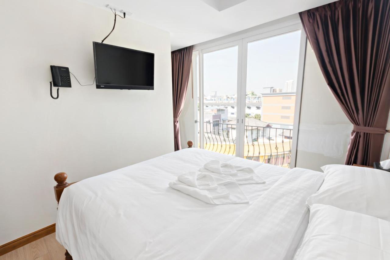Royale 8 Nhà khách Bangkok