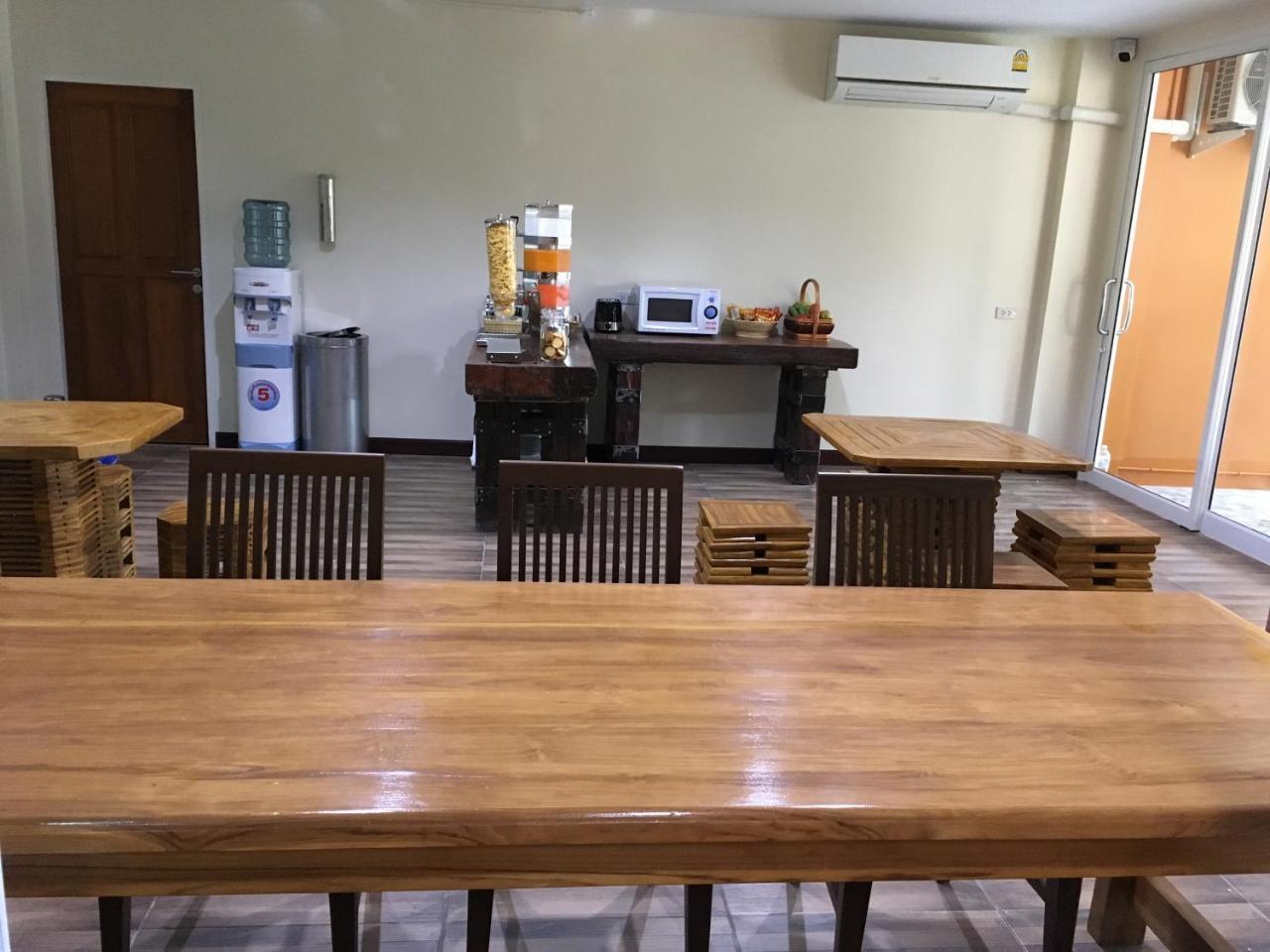 Baan Wanchart Auberge de jeunesse *