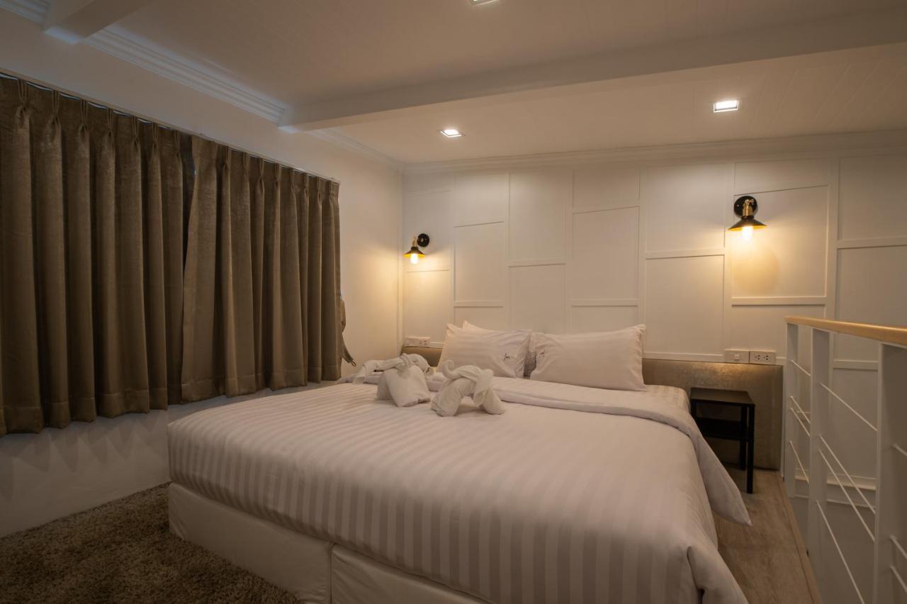 White Ivory 3* Bangkok