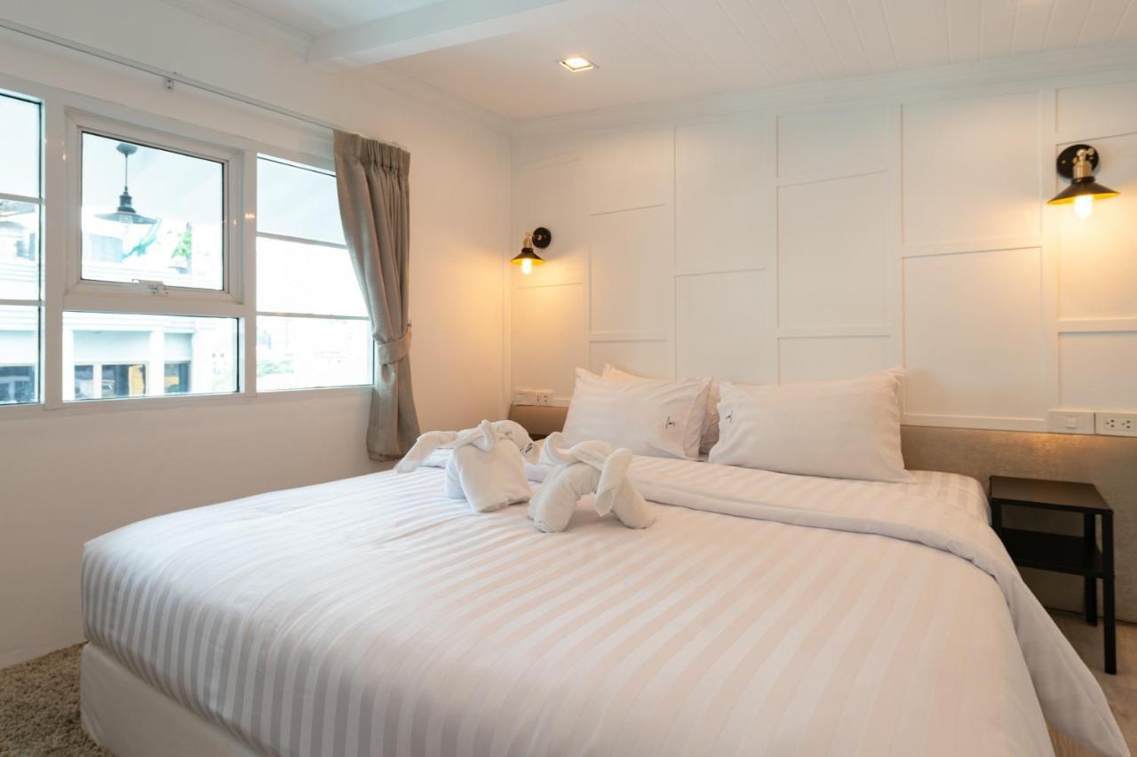 White Ivory Bangkok