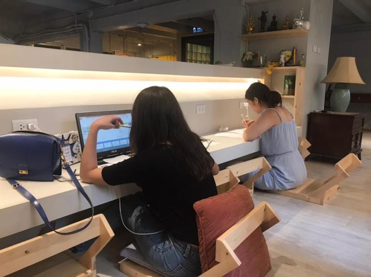 Kinnon Deluxe Coworking Cafe Auberge de jeunesse