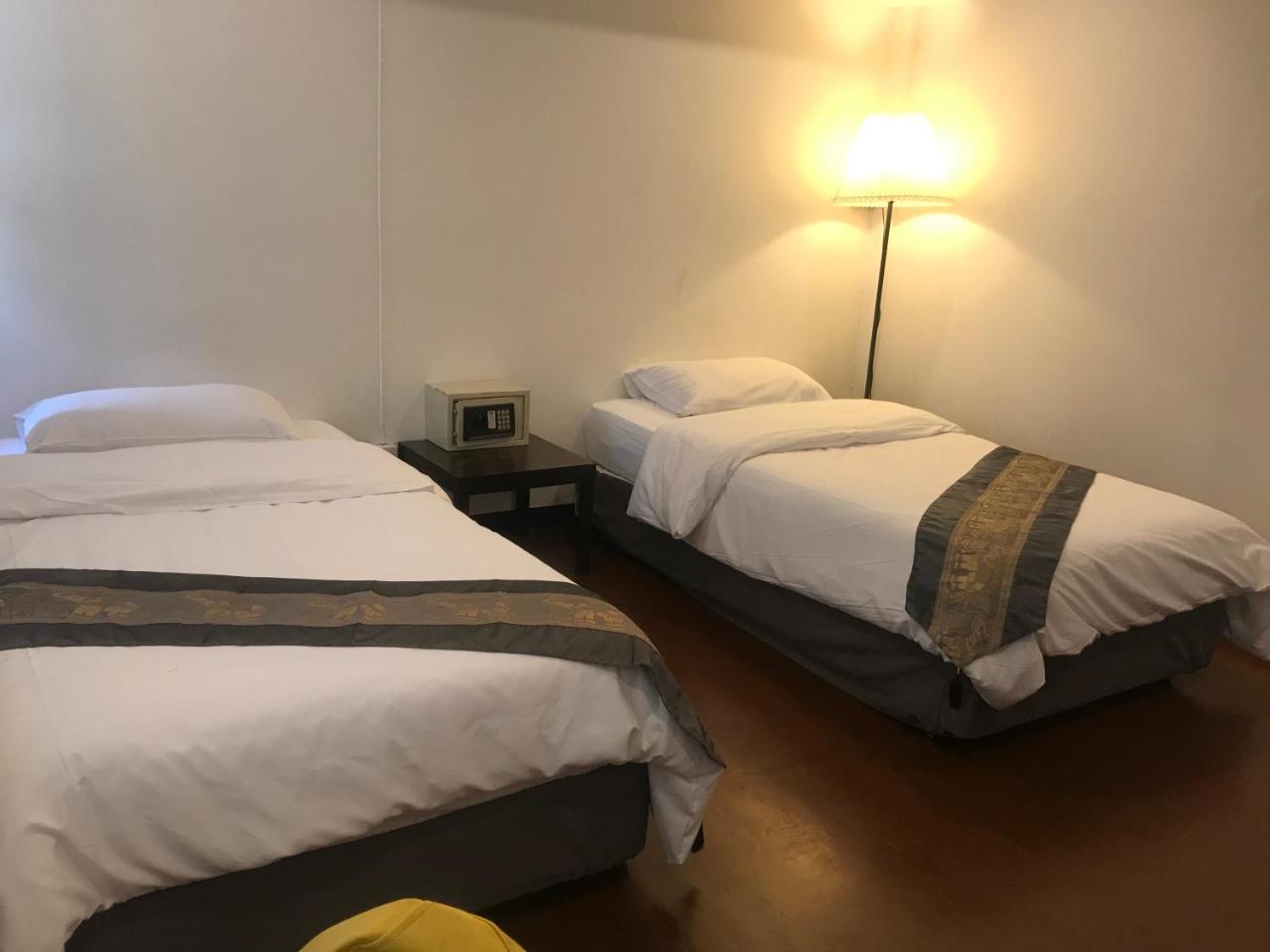 Hostel The Urban Age