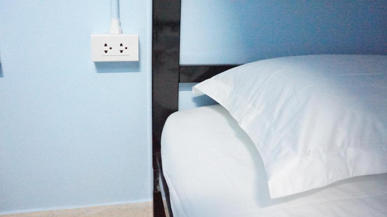 Hostel Blue House