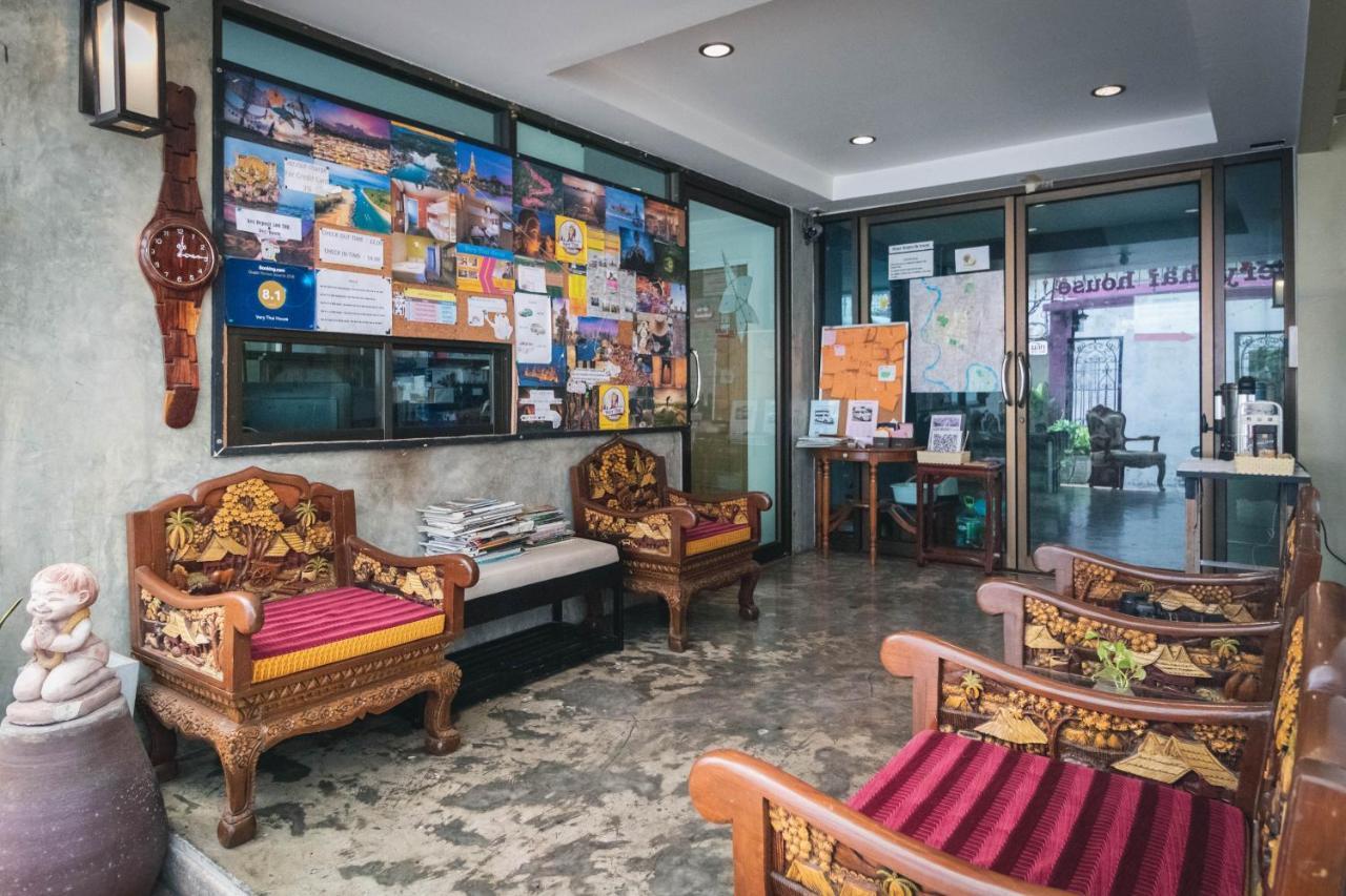 Hotel At Smile Oasis