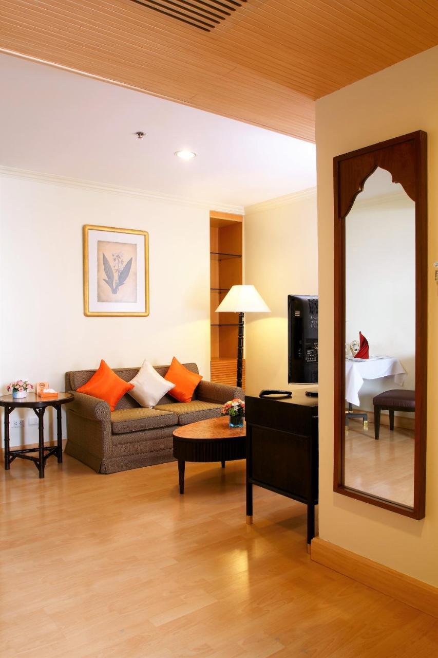 Khách sạn Princeton 4*