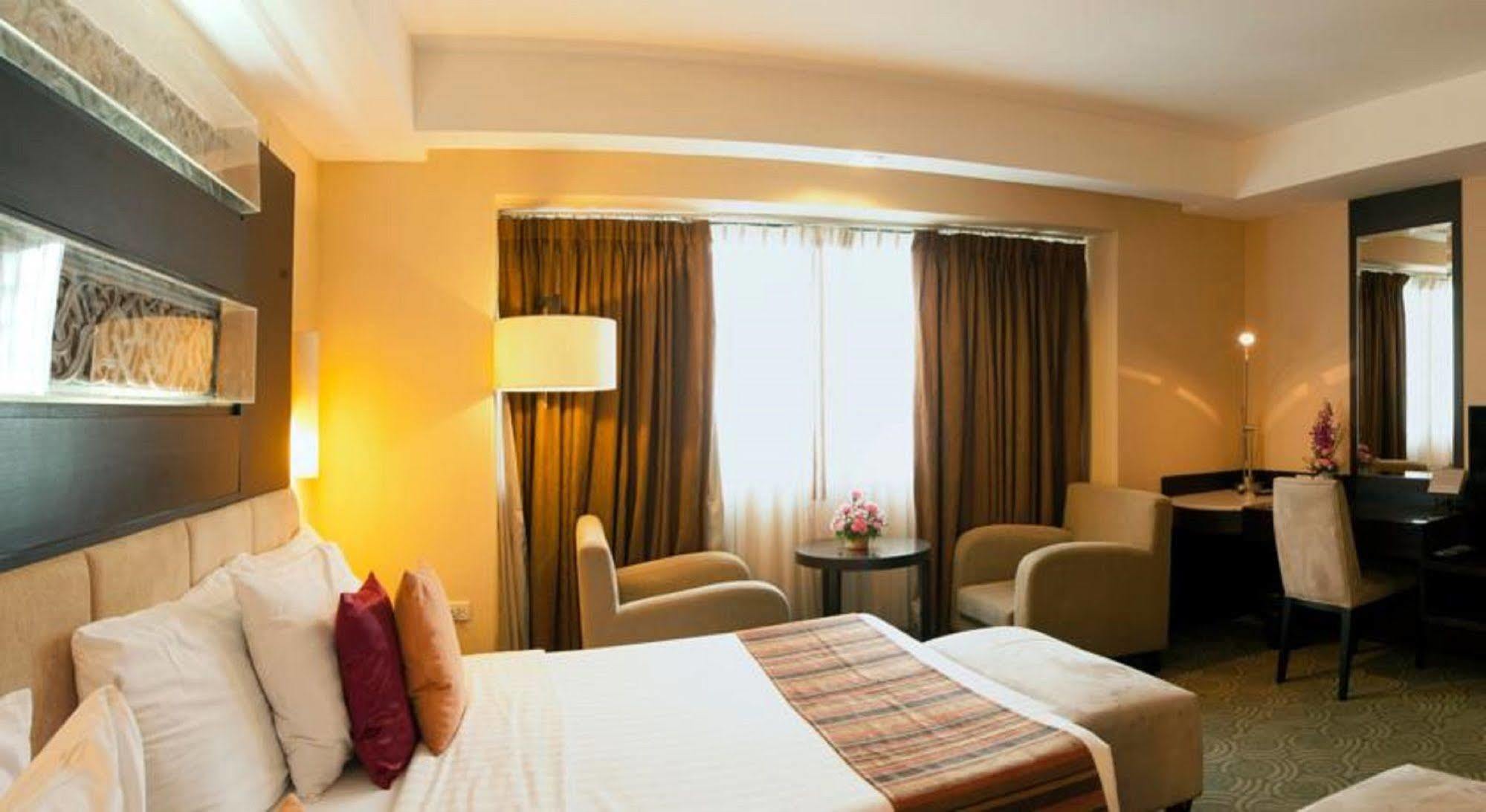 Grace Hotel 3*