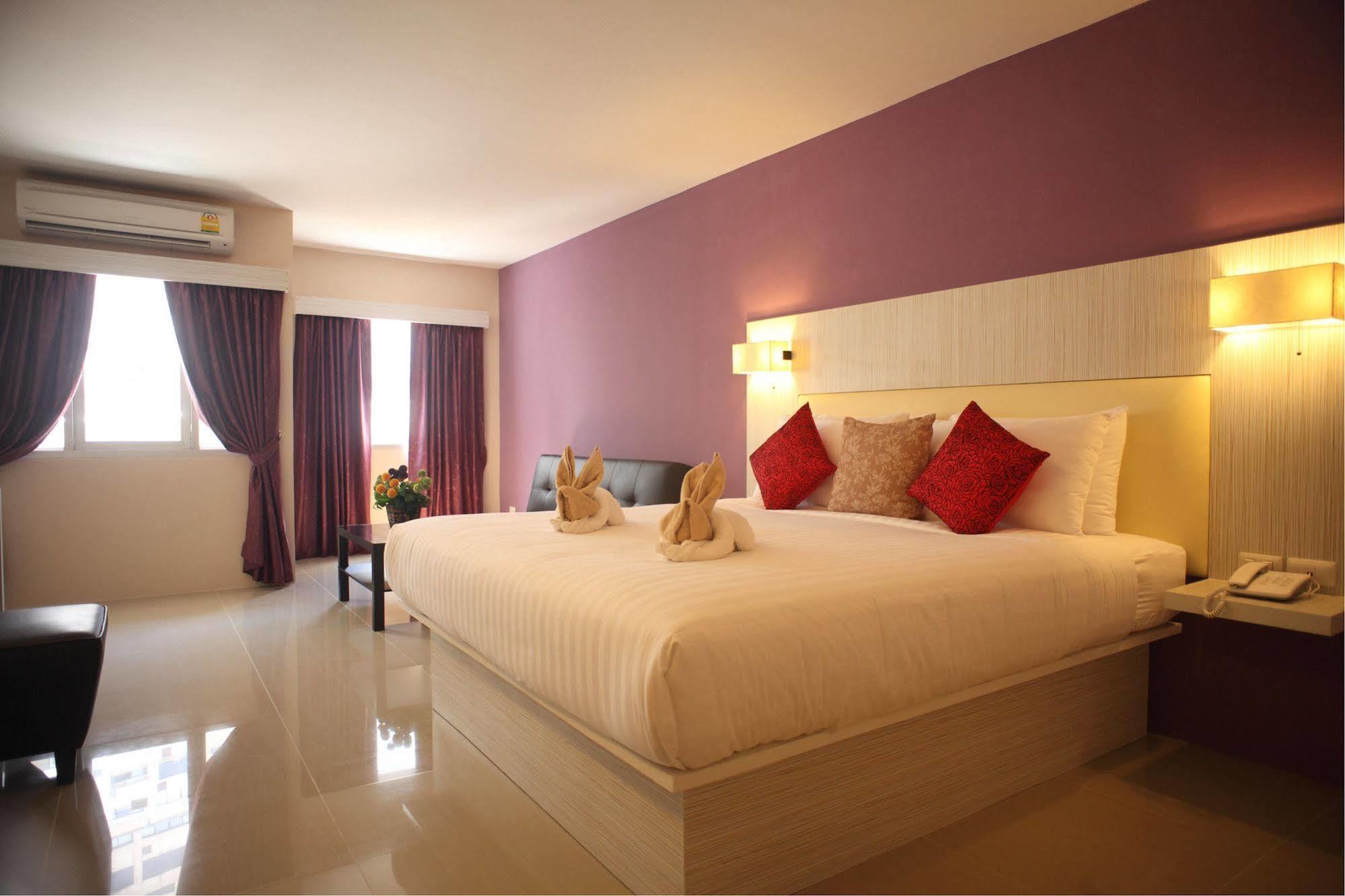 Prom Ratchada Hotell