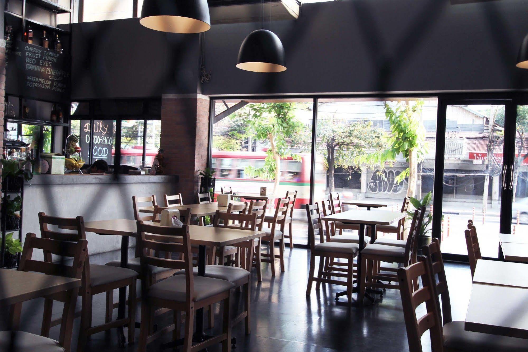 D Varee Xpress Makkasan Hotel 3*