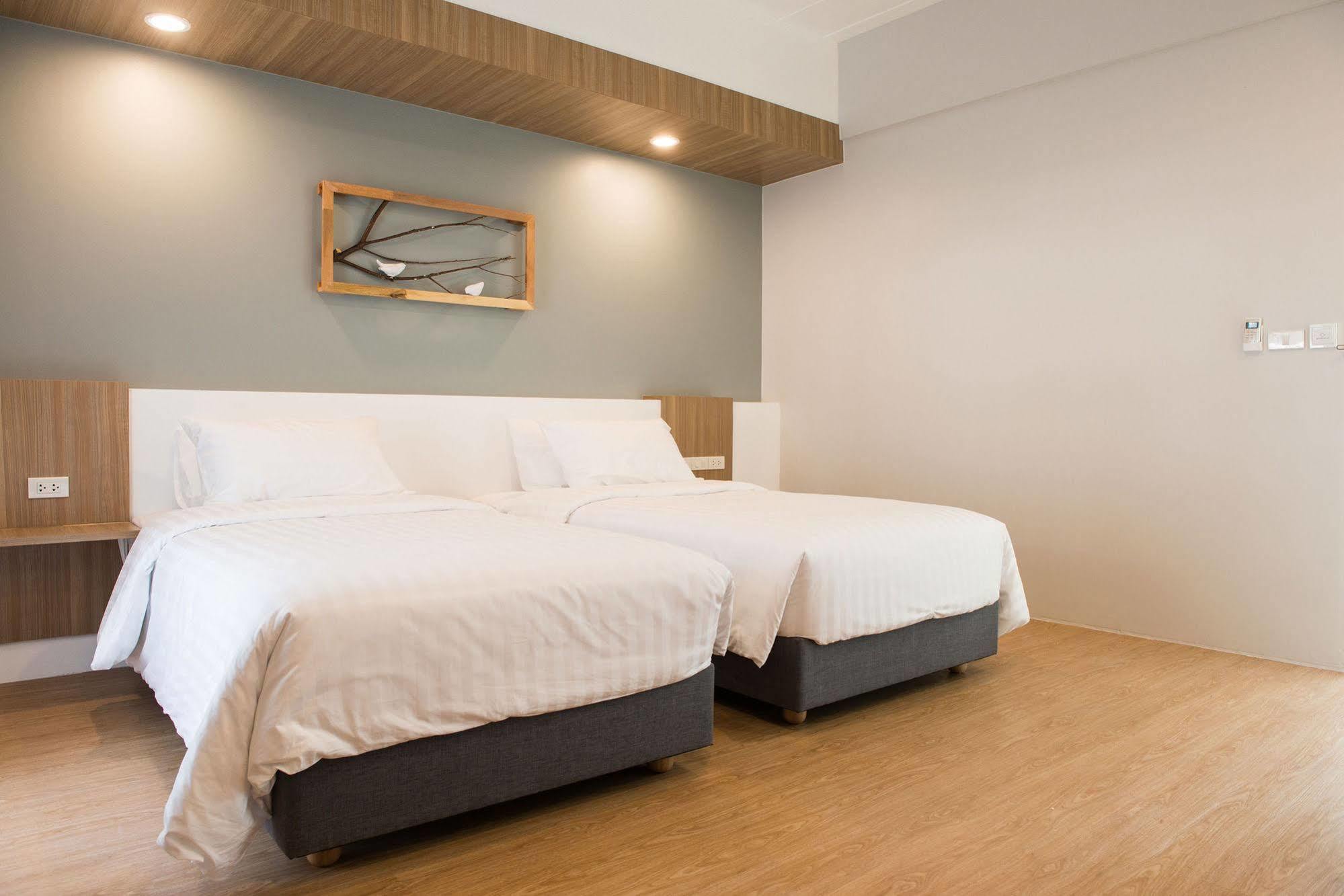 Shade House - Bitec Bangna 3* Banguecoque