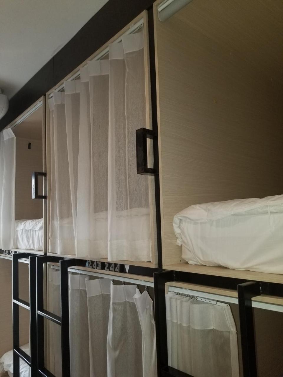 Hostal Bed To *