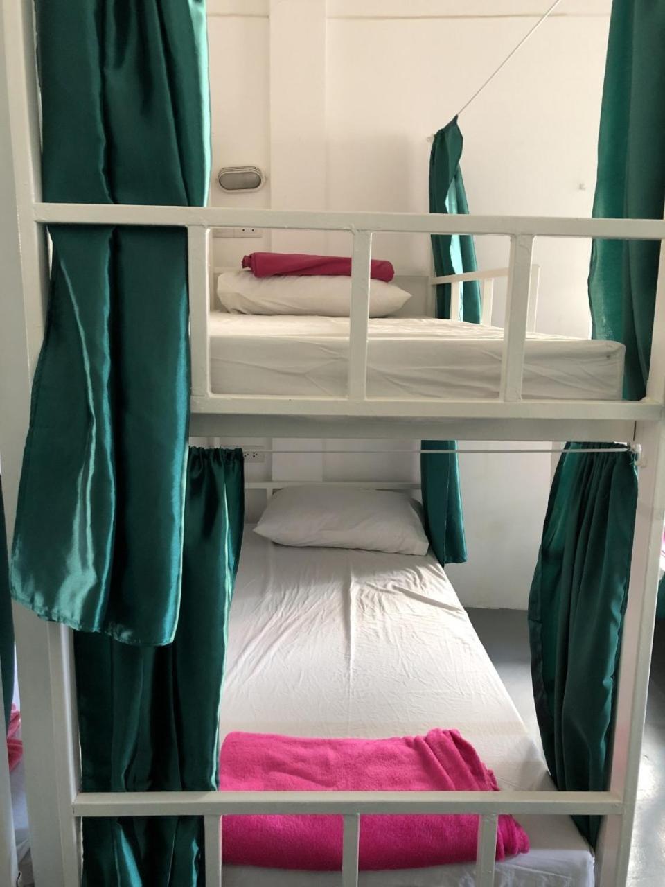 Ploy Hostel *