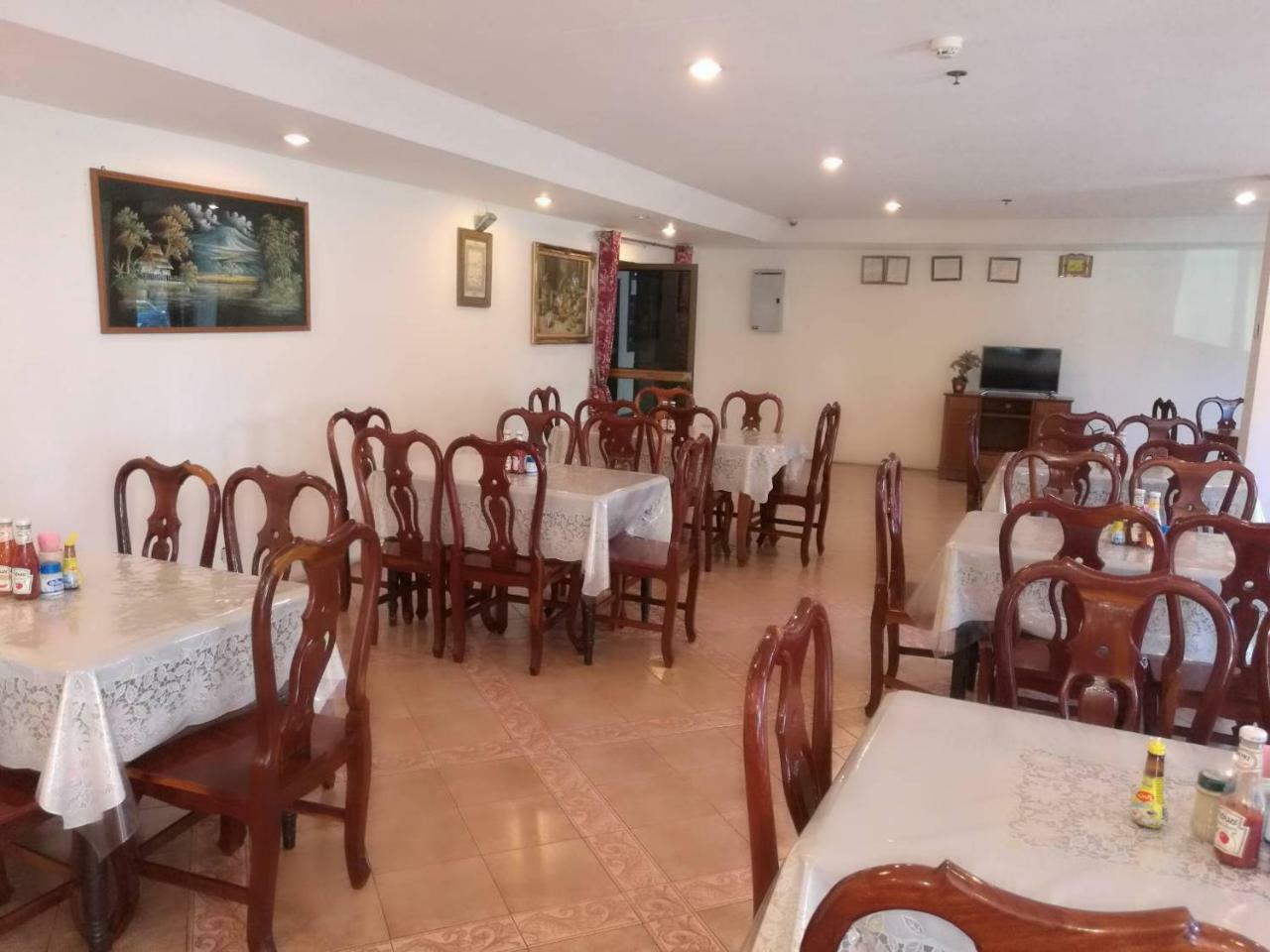 Hotel Js Tower
