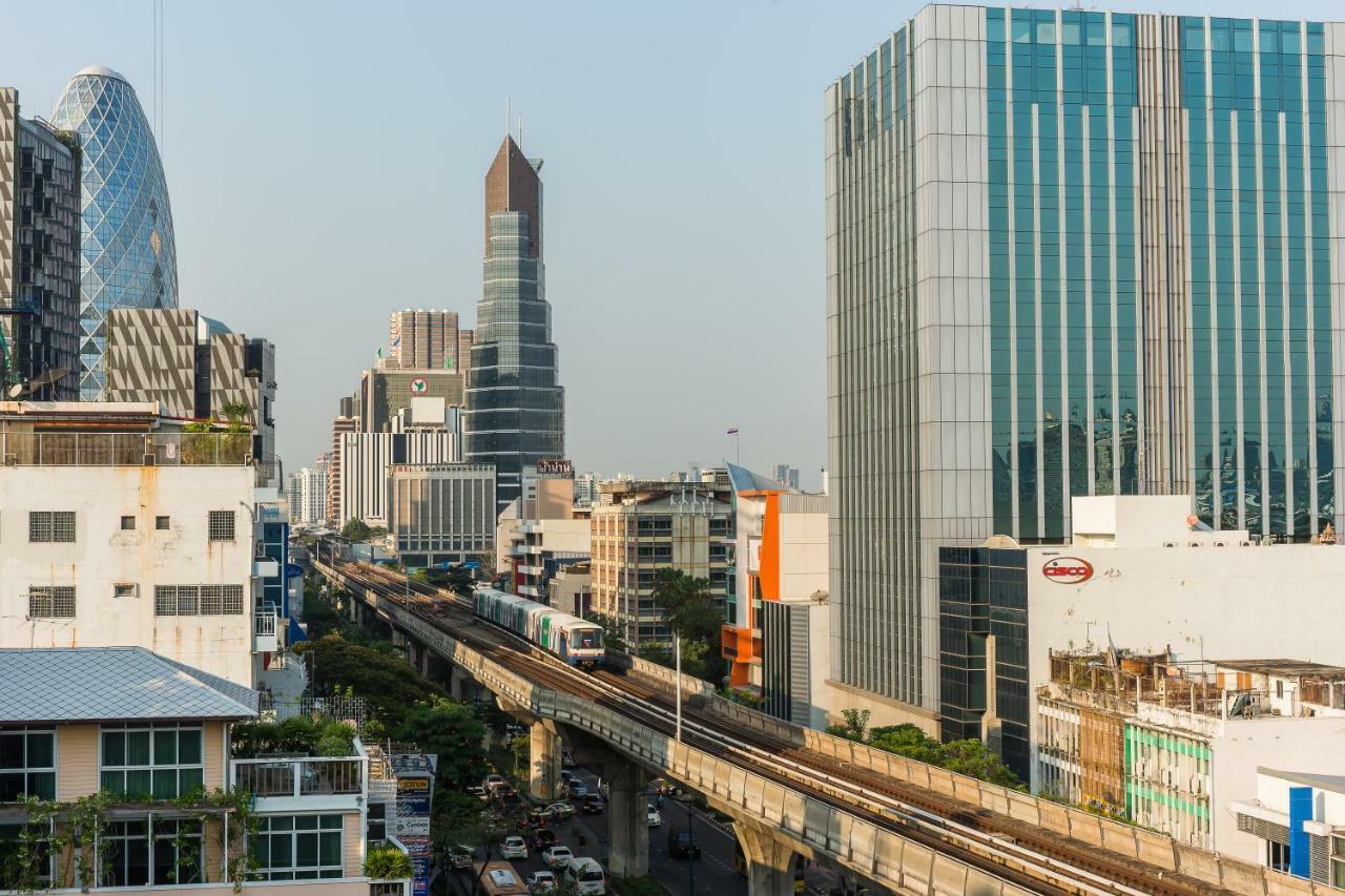 Hotel Vib Western Sanam Pao Bangkok