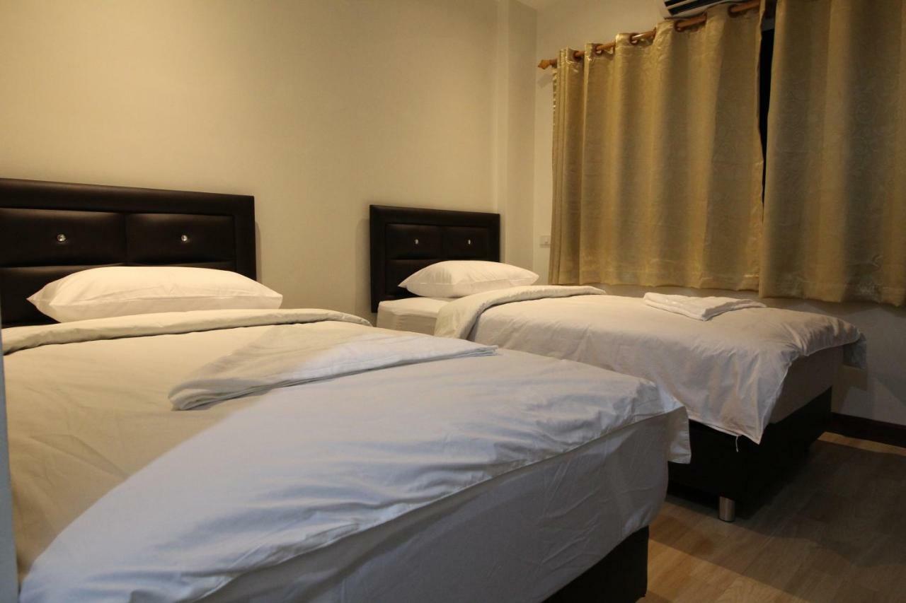 Chaiwat Hostel Bangkok
