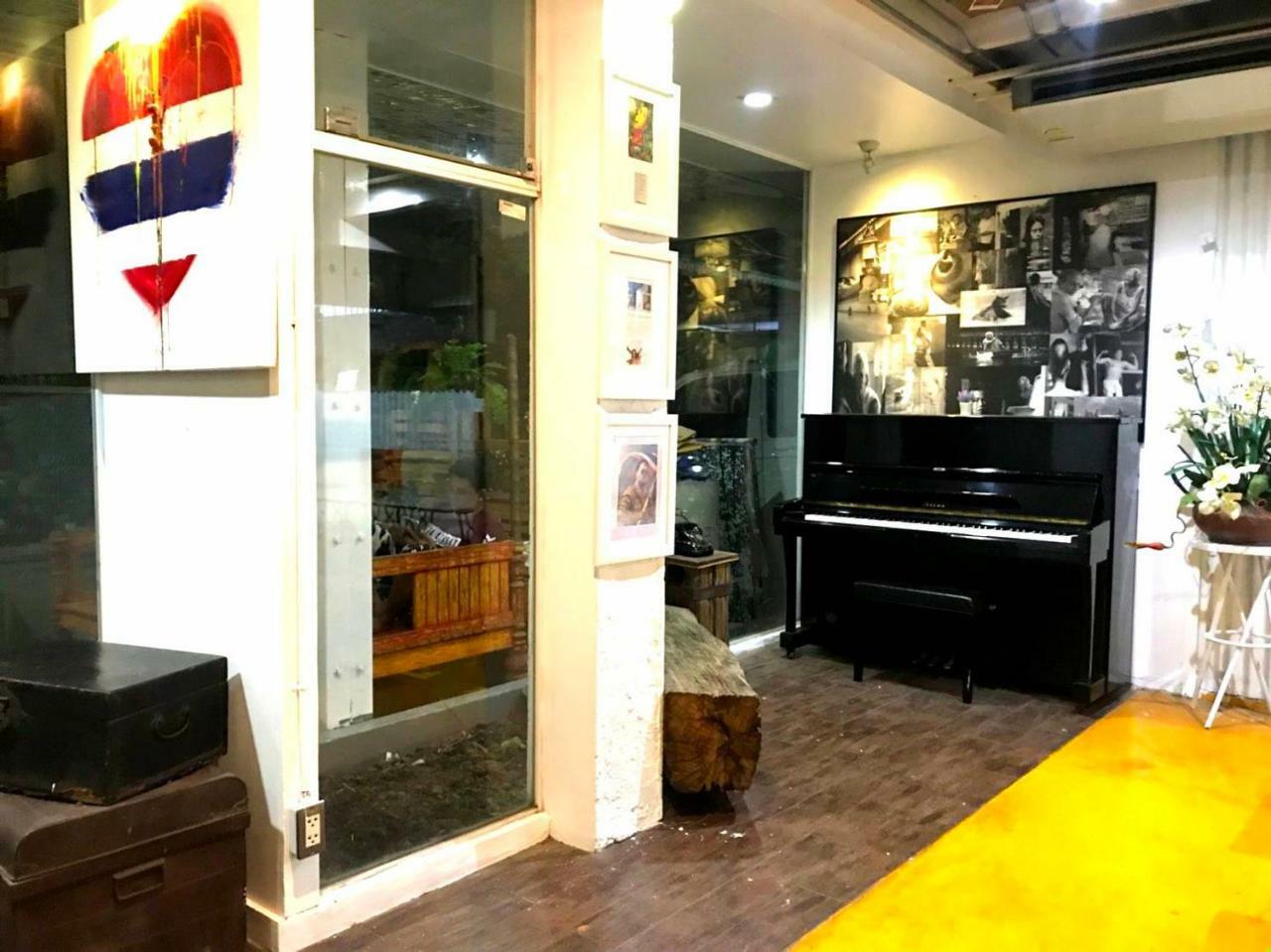 Hostel Silom Art *