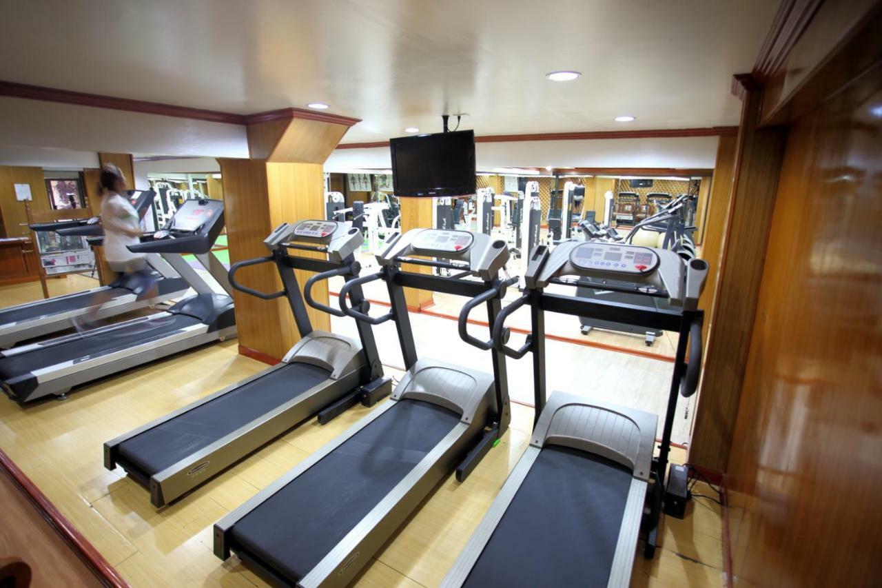Khách sạn Pj Watergate 3*