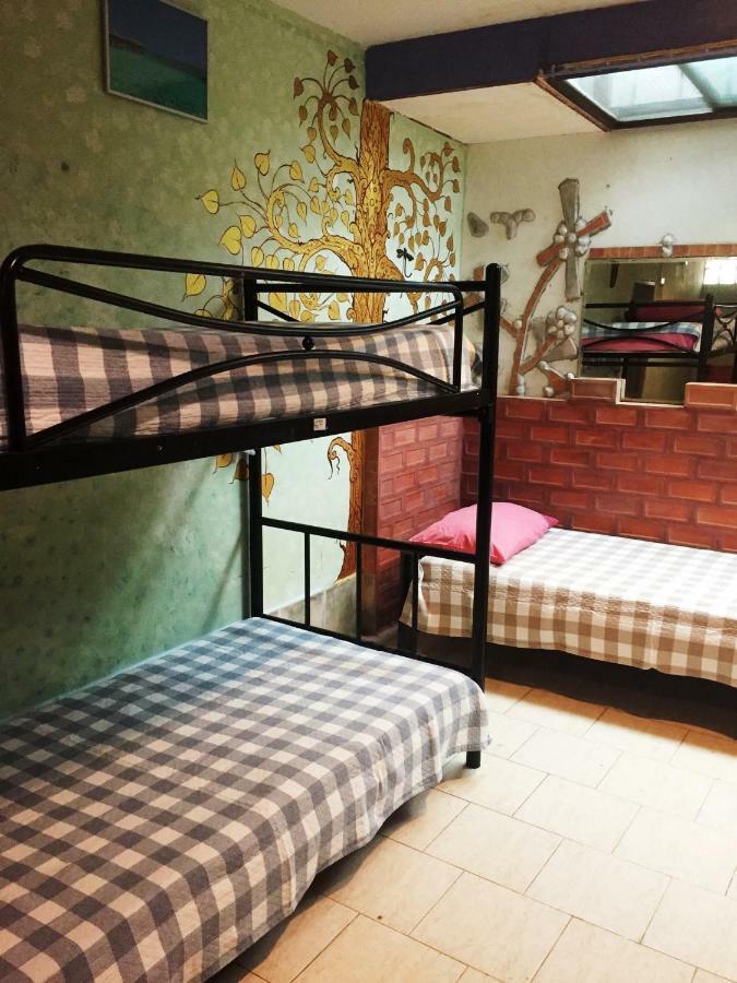Shanti Guest house 2*