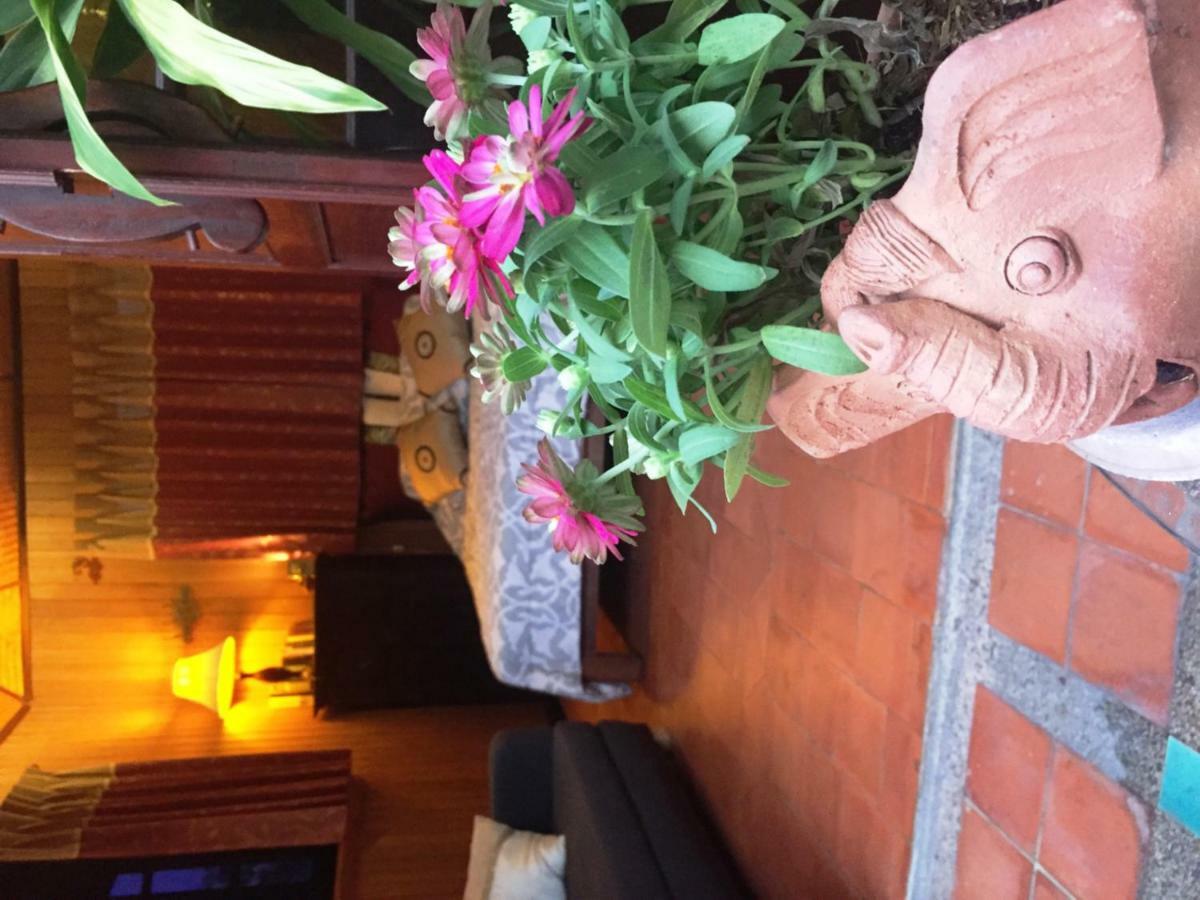 Shanti Guest house 2*