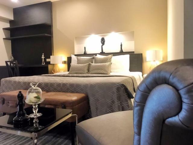 Le Club At Chateau De Sukhumvit 56 Hotel 5*