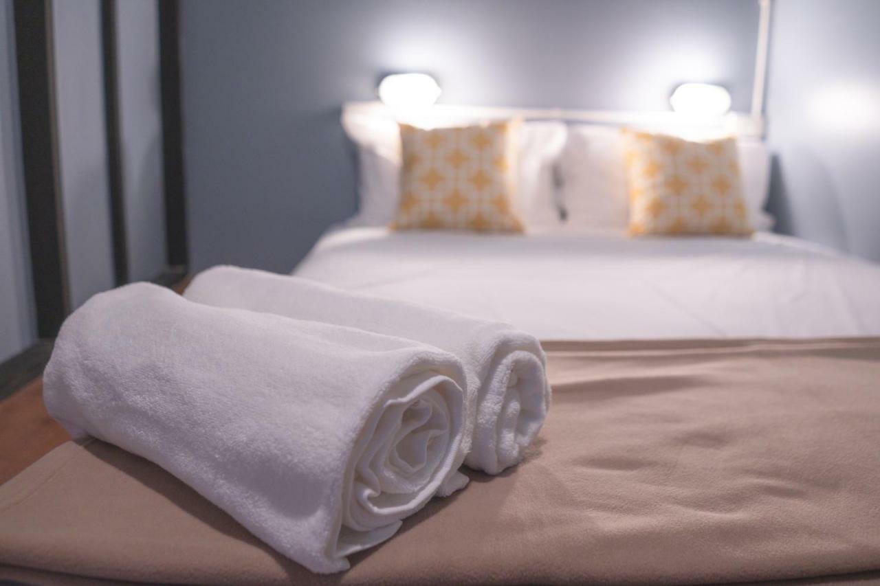 Hostel Guyasuka X Suthisarn Bangkok
