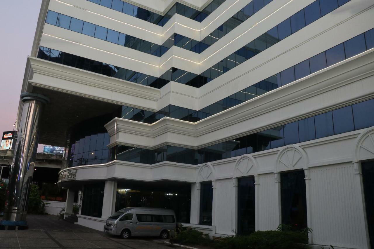 Adriatic Palace Hotel 4*