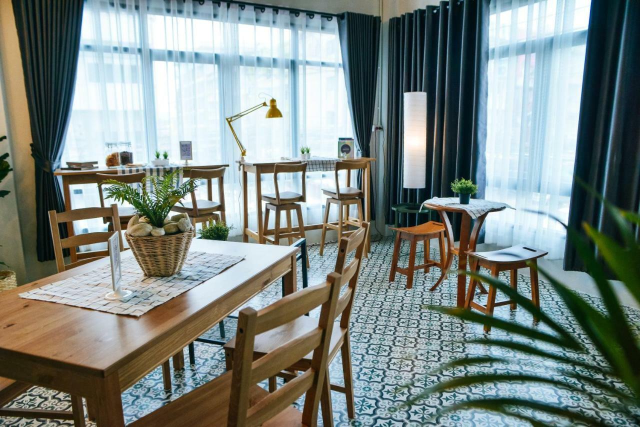 To Sleep Poshtel @donmuang Bangkok