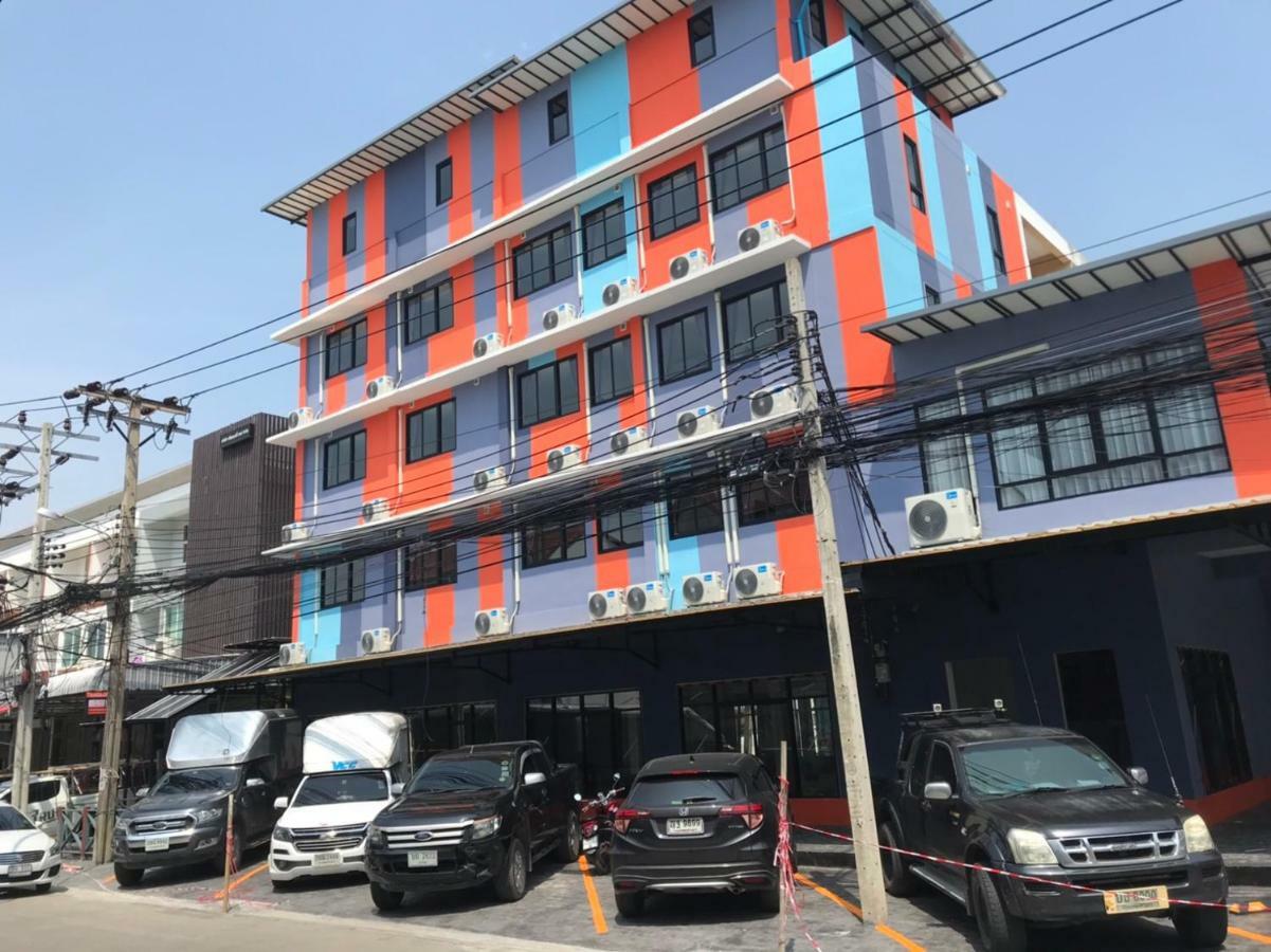 To Sleep Poshtel @donmuang Hotel 4*