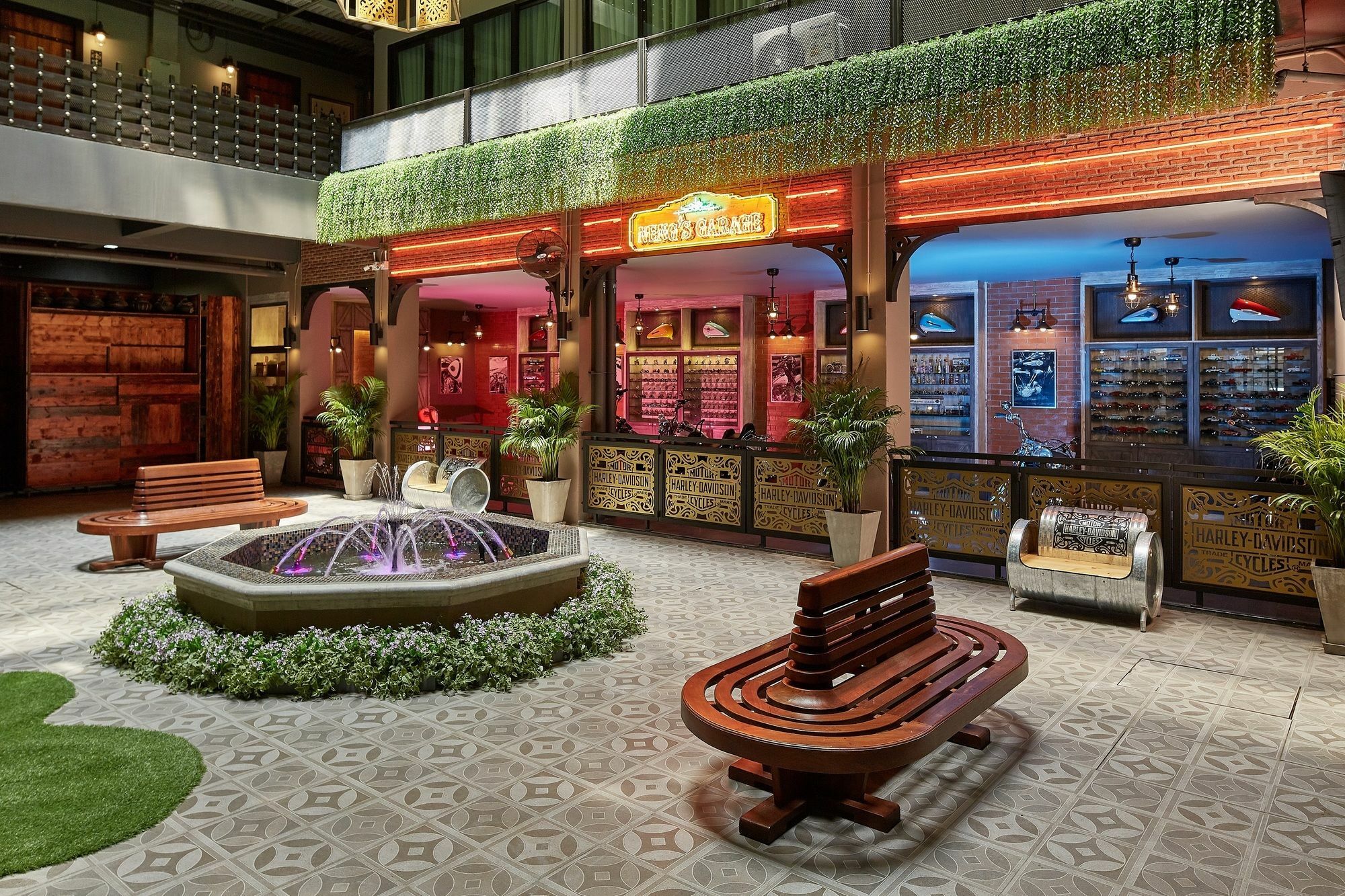 W22 By Burasari Hotel
